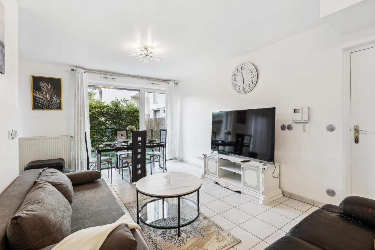 Apart-Chic-Les-Ulis With Balcon, Terrasse And Parking Лез Улис Екстериор снимка
