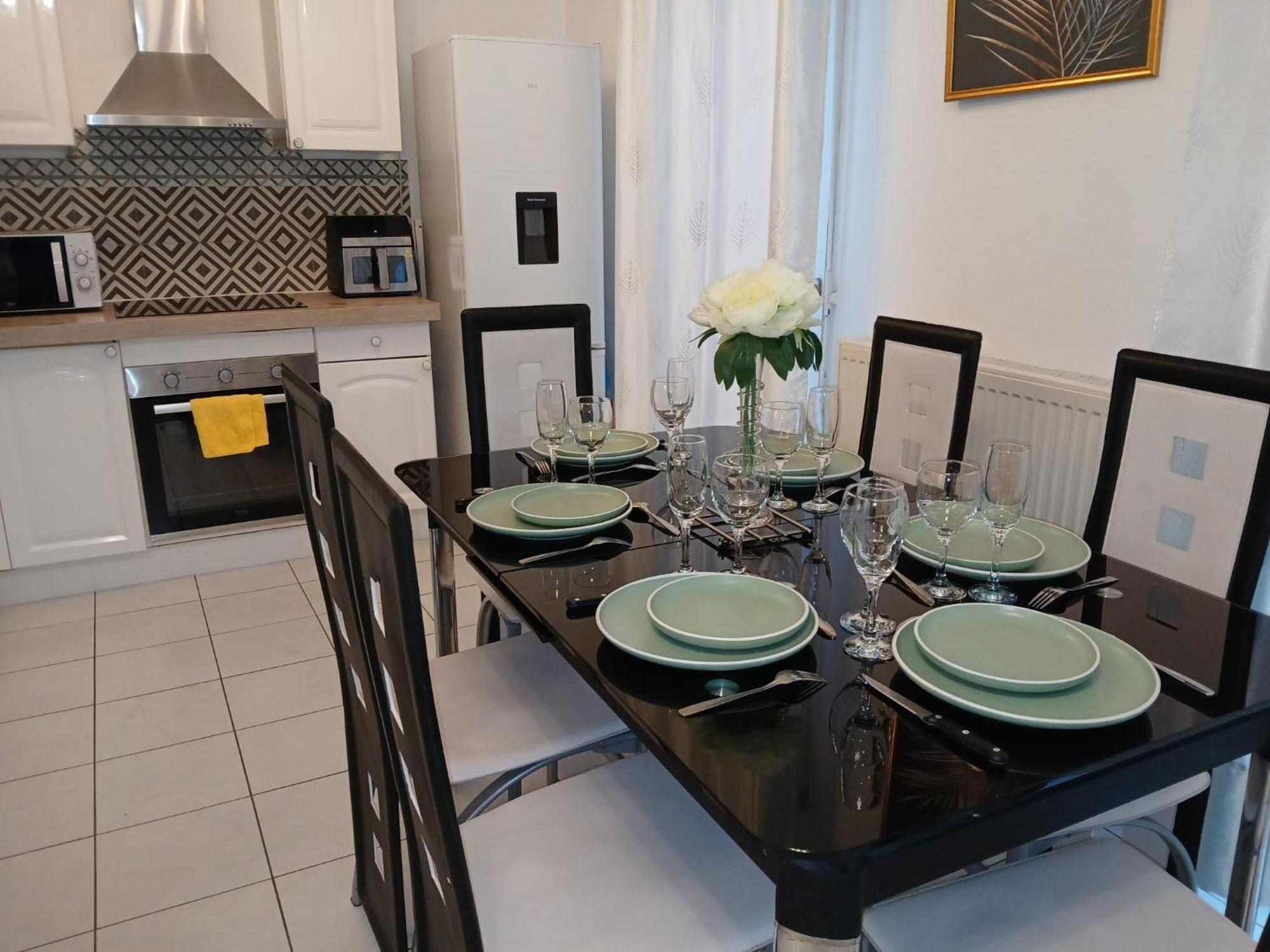 Apart-Chic-Les-Ulis With Balcon, Terrasse And Parking Лез Улис Екстериор снимка