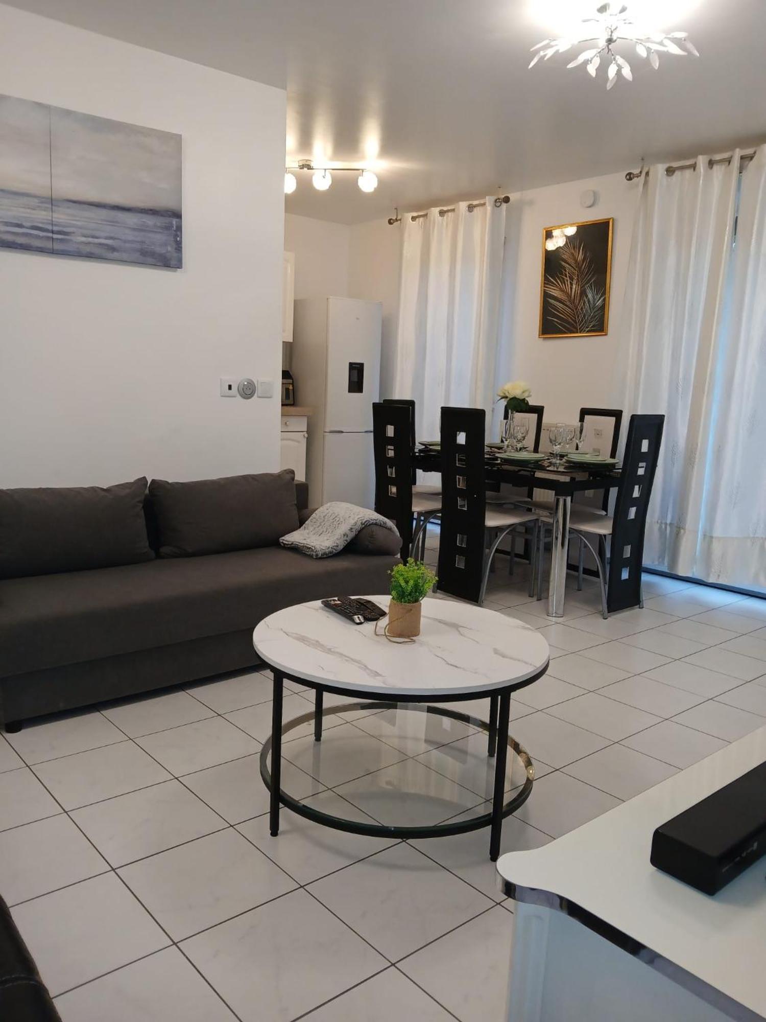Apart-Chic-Les-Ulis With Balcon, Terrasse And Parking Лез Улис Екстериор снимка